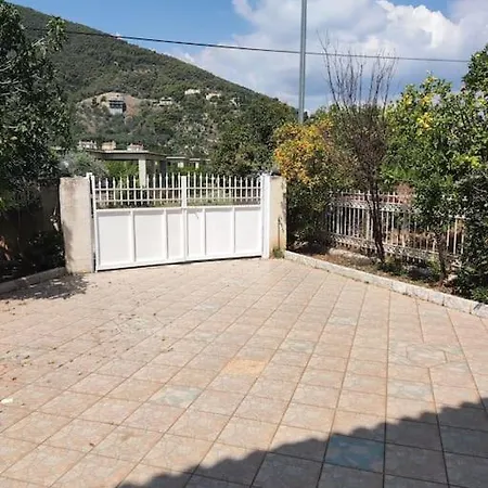 Ifigenia's House Ferienhaus